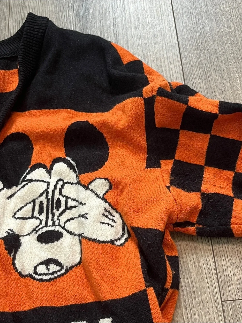 Disney Her Universe Womens Orange Black Checker Mickey Halloween Cardigan Size L